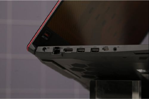 筆記本電腦接口全解析 解鎖你的設備連接潛能